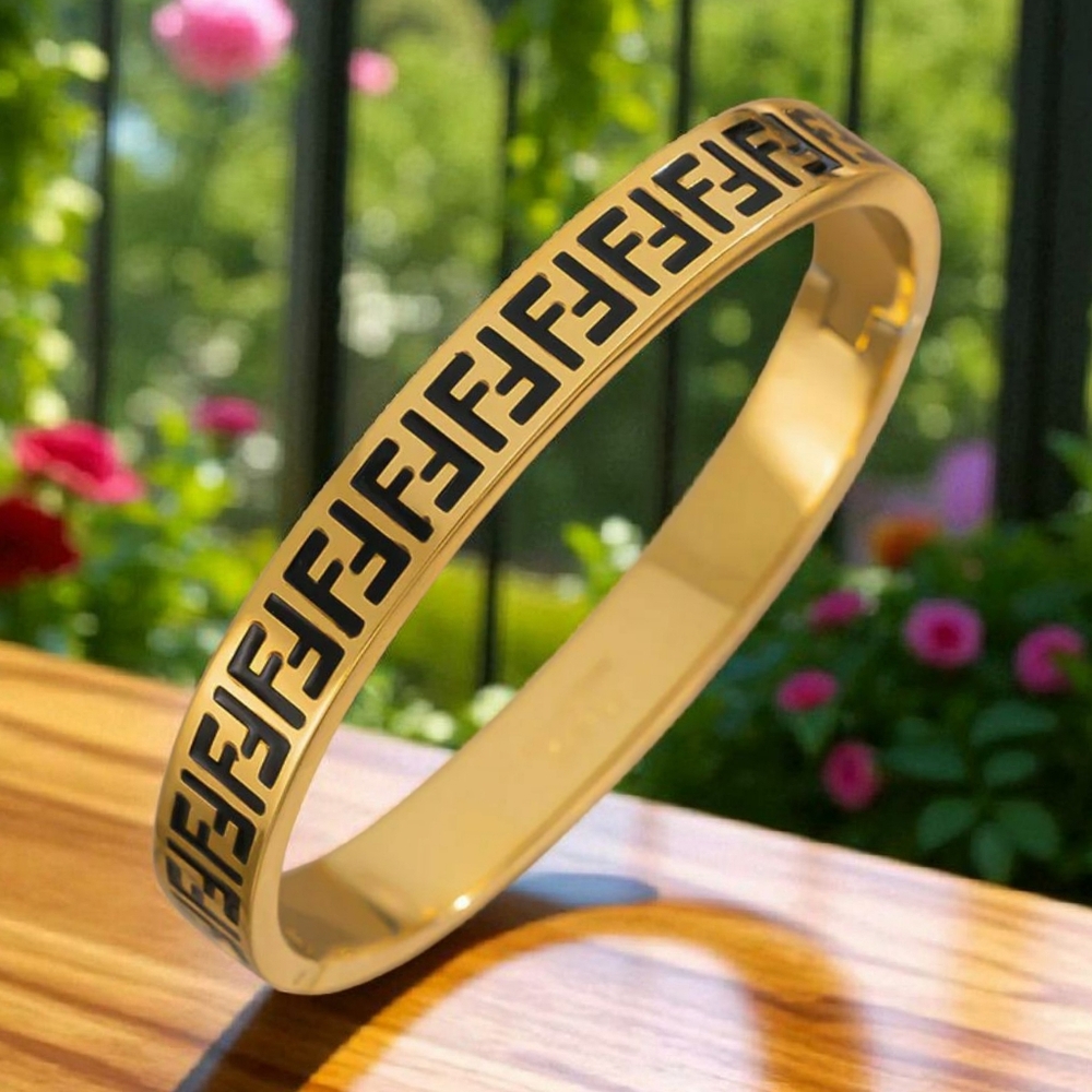 18K Gold Plated Titanium Steel Bracelet Double F Design Bangle  Black Letter New